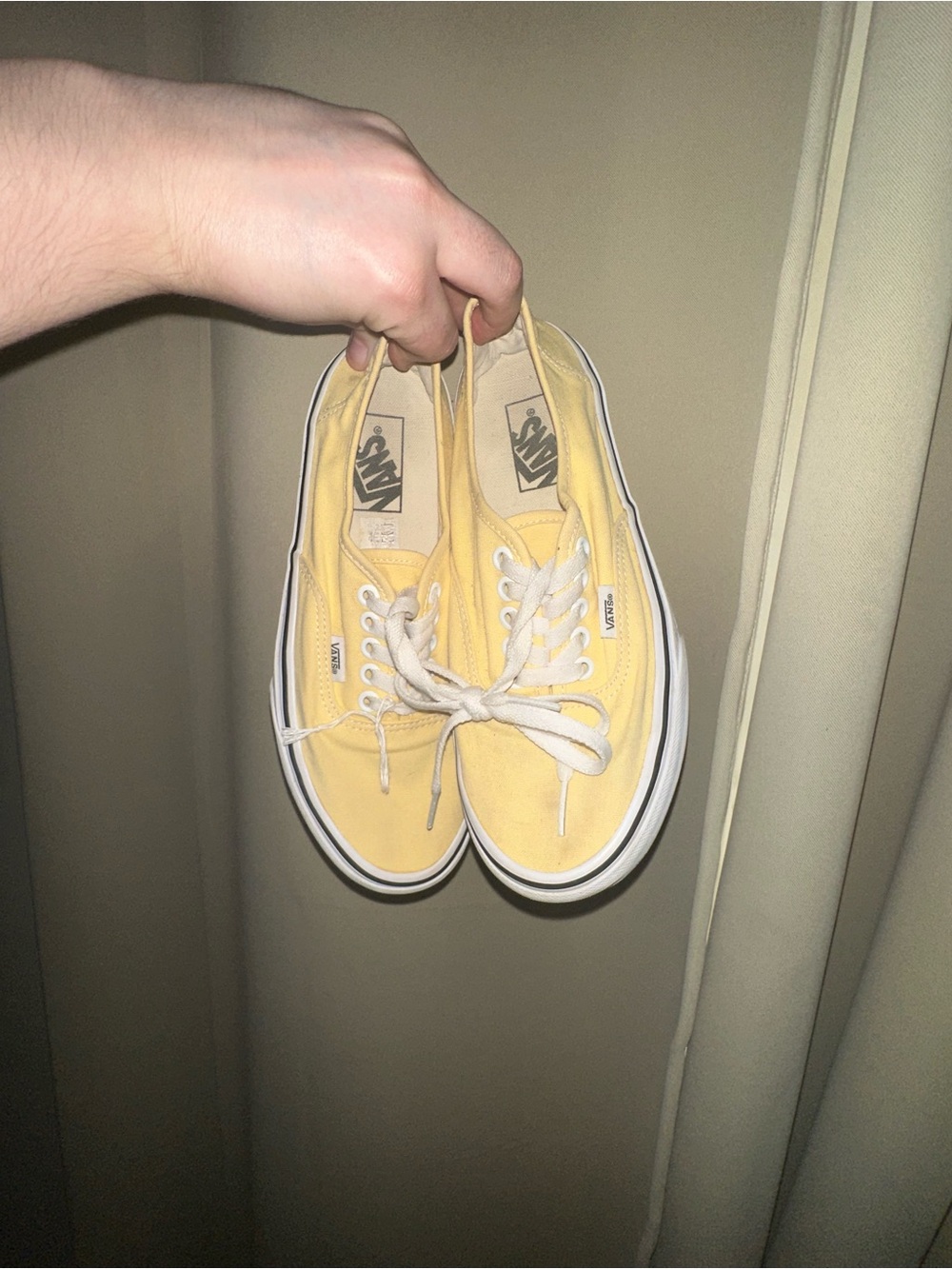 Yellow low top vans women’s size 8.5
